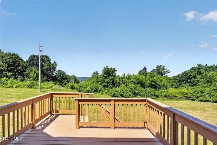 3 Highpointe Drive, Troy, NY, photo 4