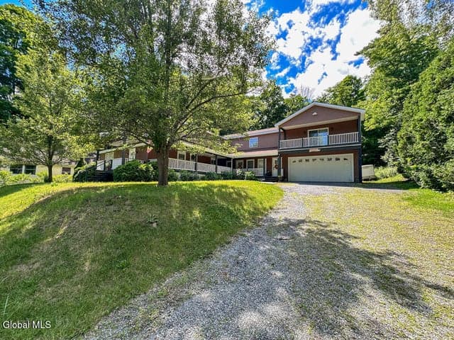60 Cooper Street, Lake George, NY, photo 2