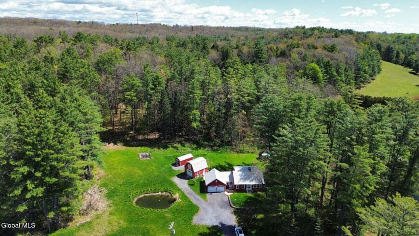 192 Steele Ave Extension, Johnstown, NY, photo 3