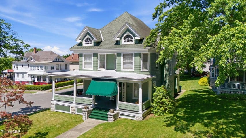 202 Market Street, Amsterdam, NY, photo 2