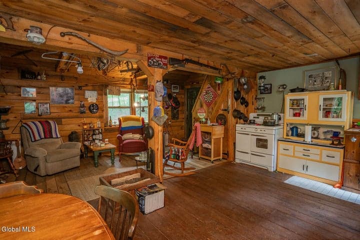 237 Bromley Lane, Hebron, NY, photo 5