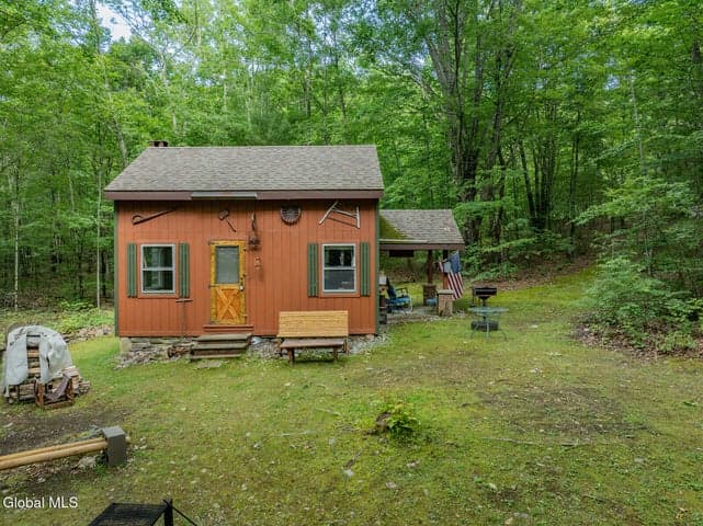 237 Bromley Lane, Hebron, NY, photo 1