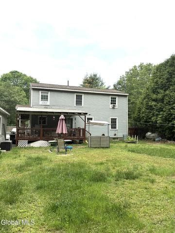 12 Andover Avenue, Wilton, NY, photo 2