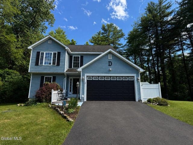 9 Cherry Tree Lane, Kingsbury, NY, photo 1