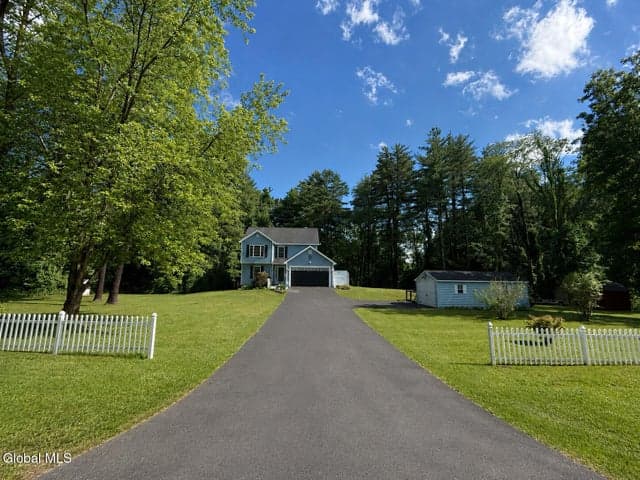 9 Cherry Tree Lane, Kingsbury, NY, photo 2