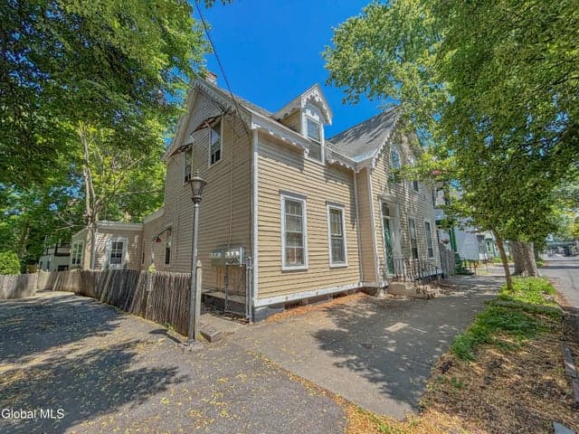 145 Front Street, Schenectady, NY, photo 3