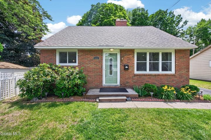 111 Daytona Avenue, Albany, NY, photo 4