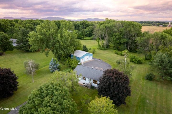 28 Rock City Road, Kingsbury, NY, photo 1
