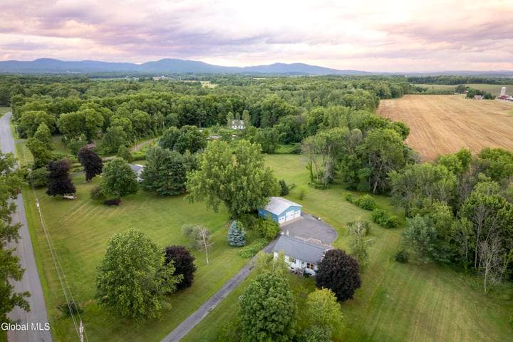 28 Rock City Road, Kingsbury, NY, photo 2