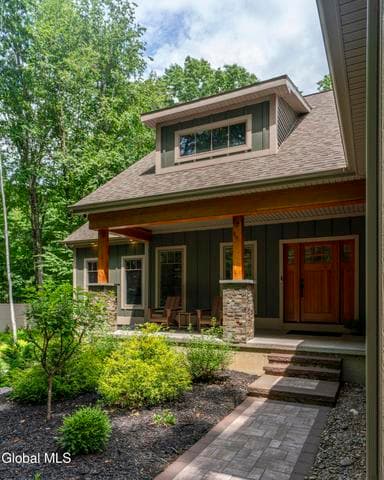 8 Caitlin Court, Saratoga Springs, NY