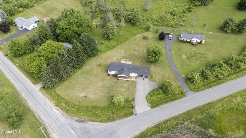 103 Getman Road, Fonda, NY, photo 4