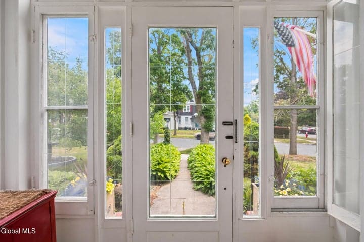 1355 Union Street, Schenectady, NY, photo 5