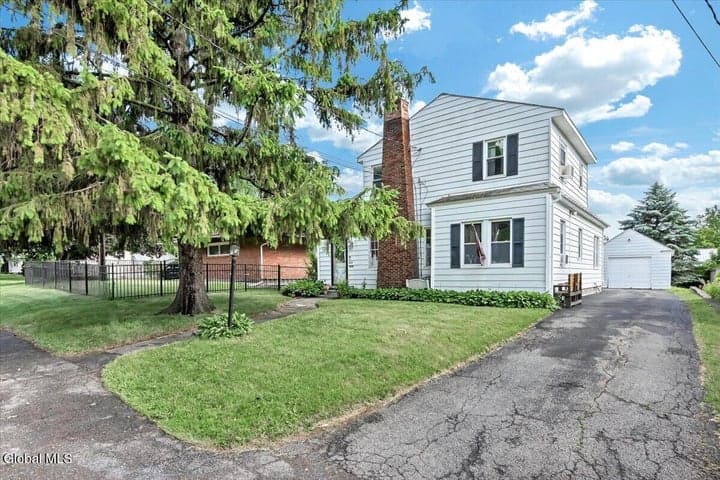 1814 Nott Street, Schenectady, NY