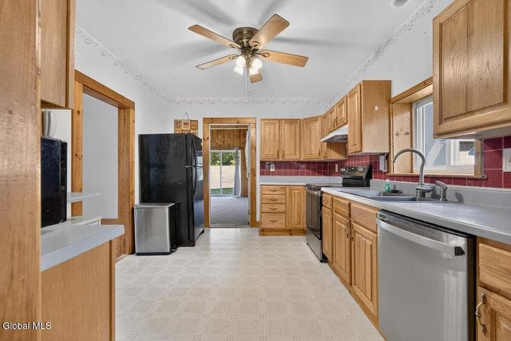 67 Hilton Road, Slingerlands, NY, photo 5