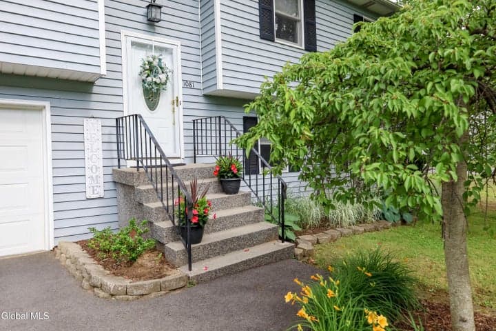 1081 Shave Road, Schenectady, NY, photo 3