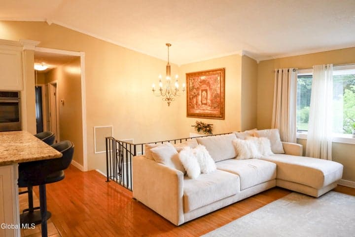 1081 Shave Road, Schenectady, NY, photo 4