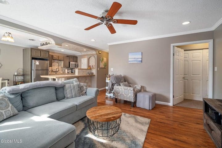 1710 Cambridge Manor Drive, Schenectady, NY, photo 4