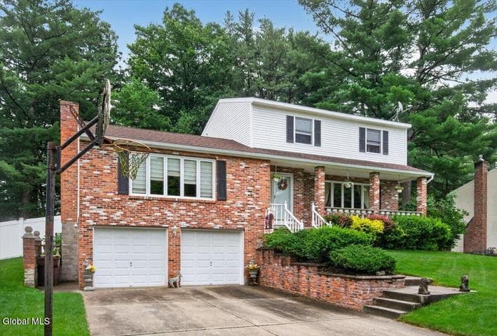 39 Baker Drive, Northumberland, NY