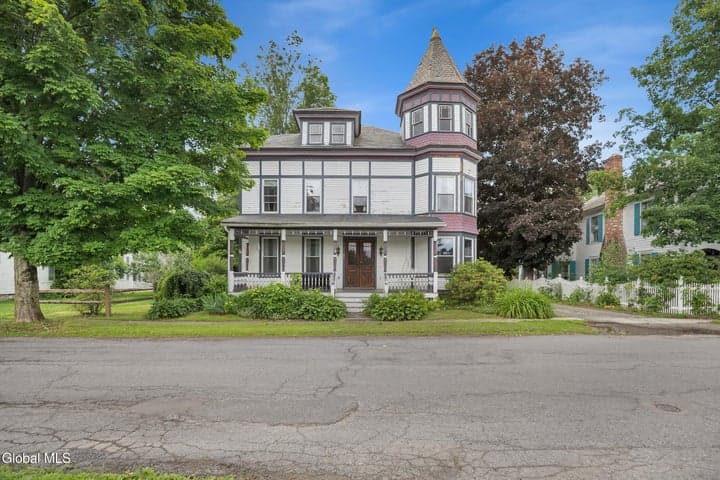 55 Archibald Street, Salem, NY