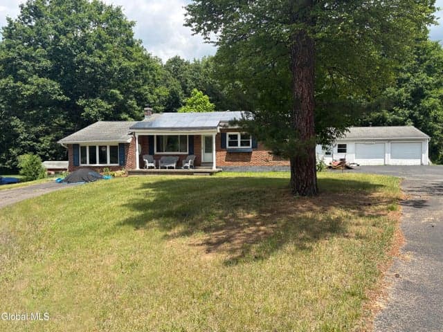 3131 Spawn Road, Guilderland, NY, photo 1
