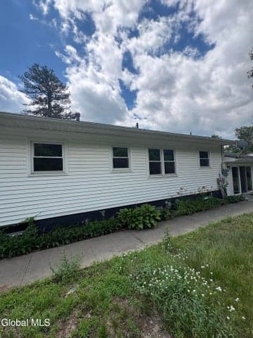 3131 Spawn Road, Guilderland, NY, photo 2