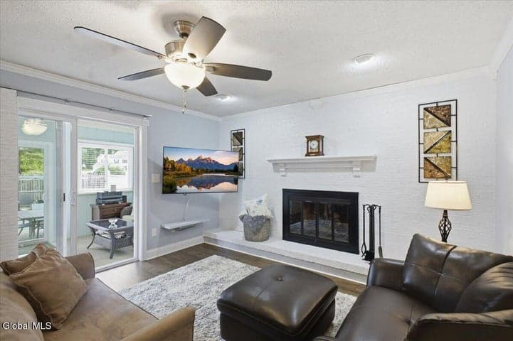 15 Jerome Lane, South Glens Falls, NY, photo 4