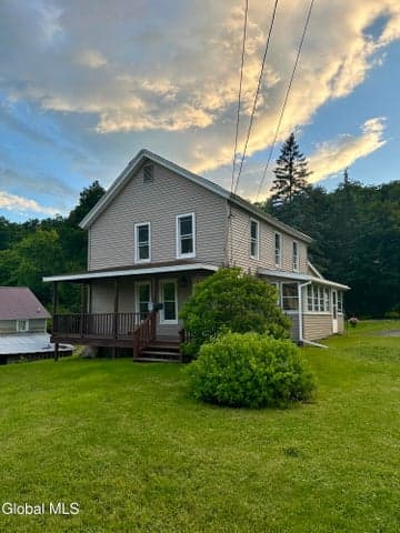31 Blinn Street, Whitehall, NY, photo 1