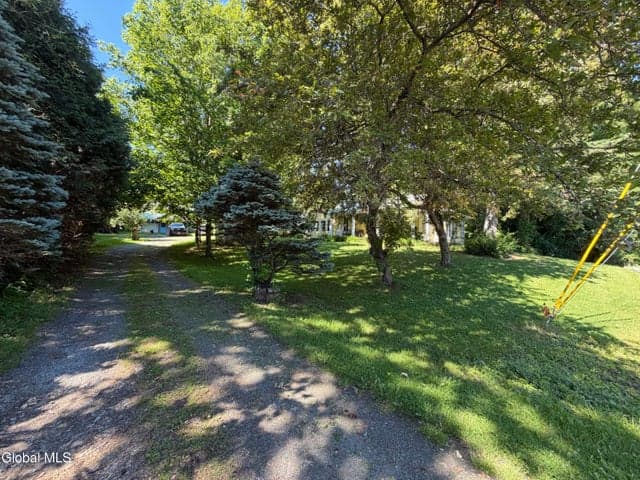 2056 Creek Road, Crown Point, NY, photo 2