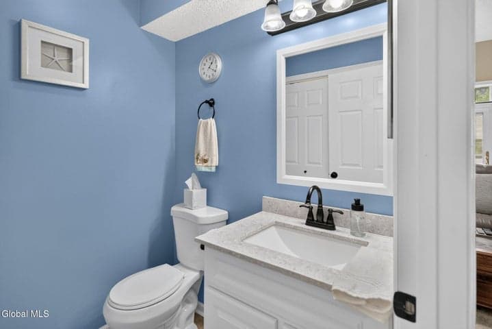 872 Dutch Drive, Schodack, NY, photo 4