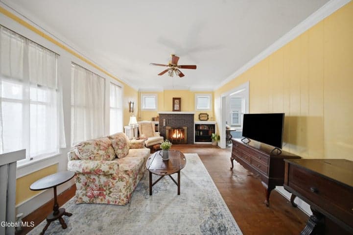 45 Glenwood Road, Menands, NY, photo 5