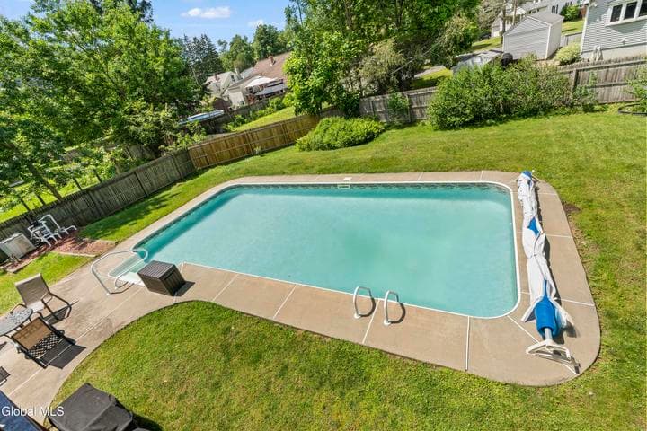 22 Altamont Avenue, Colonie, NY, photo 5