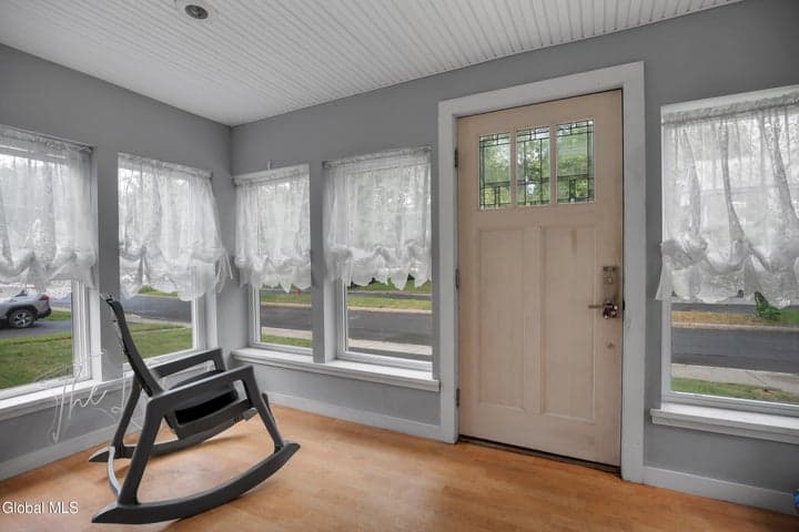 1083 Brierwood Boulevard, Schenectady, NY, photo 5