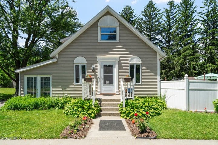 146 Haigh Road, Glenville, NY