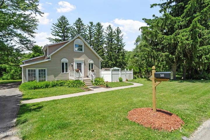 146 Haigh Road, Glenville, NY, photo 2