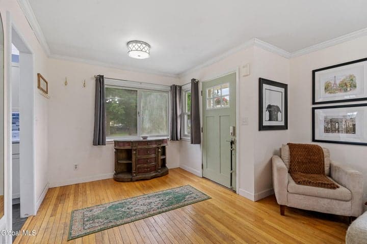 9 Bluebird Road, Moreau, NY, photo 4
