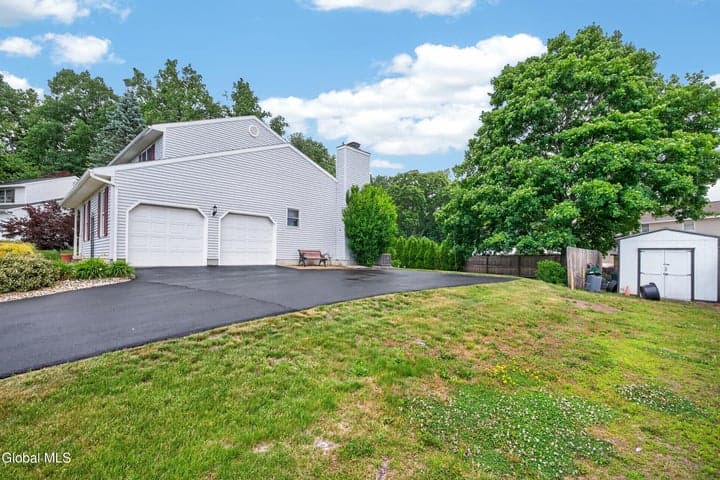 44 Mallard Road, Glenmont, NY, photo 4