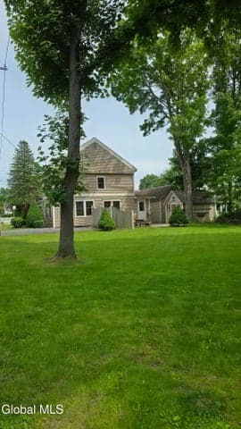 17 Goodman Avenue, Bolton, NY, photo 4