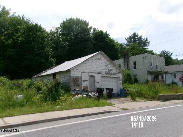 1876 New York 67, Valley Falls, NY, photo 4