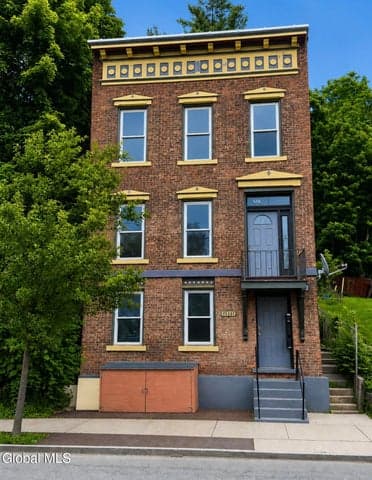 516 4th Street, Troy, NY