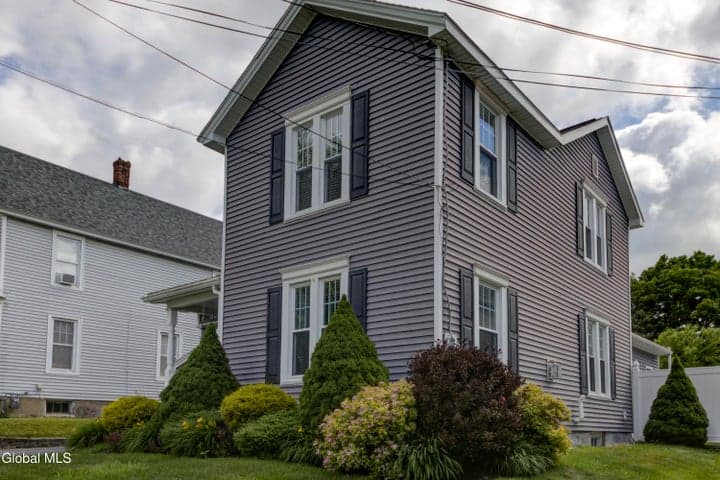300 S Perry Street, Johnstown, NY, photo 3