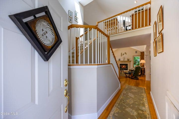 29 Pepper Lane, Saratoga Springs, NY, photo 5