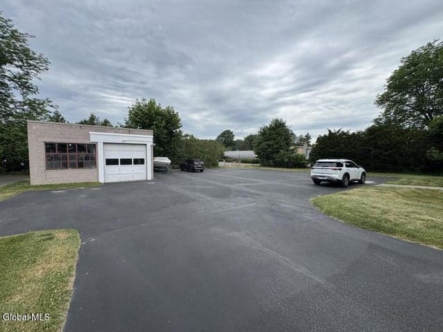 1134 Troy Schenectady Road, Latham, NY, photo 5