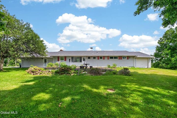 53 Sharon Lane, Schodack, NY, photo 3