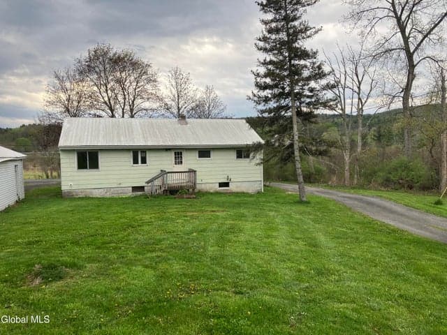 412 Long Road, Berne, NY, photo 2