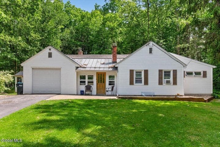 7 Jenkins Road, Ballston, NY