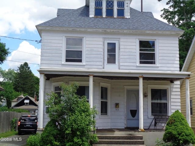 841 Cleveland Avenue, Schenectady, NY