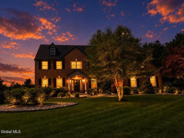 1 Tansy Court, North Greenbush, NY, photo 5