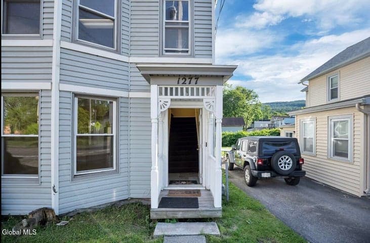 1275-1277 Main st, Rotterdam, NY, photo 5