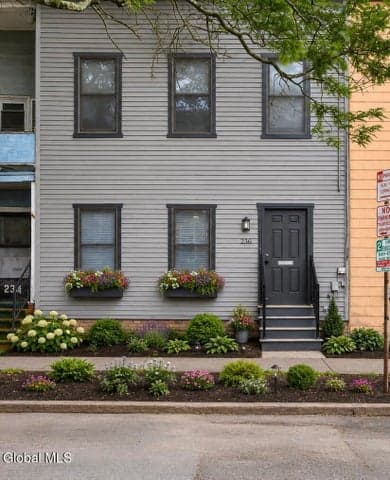 236 Elm Street, Albany, NY