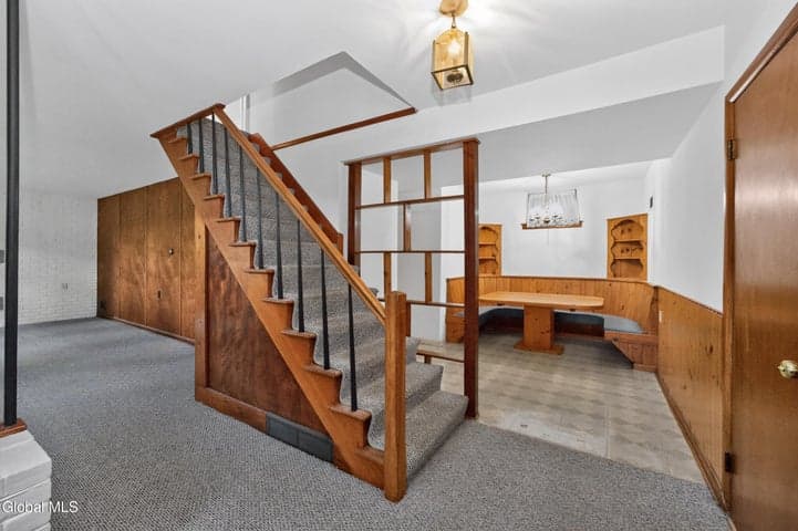 1082 Cornelius Avenue, Niskayuna, NY, photo 5